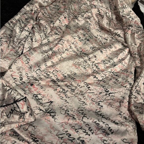 Victoria’s Secret Women's Script Print PJ Top - Picture 3 of 3